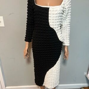 Black and White Textured Women's Dress